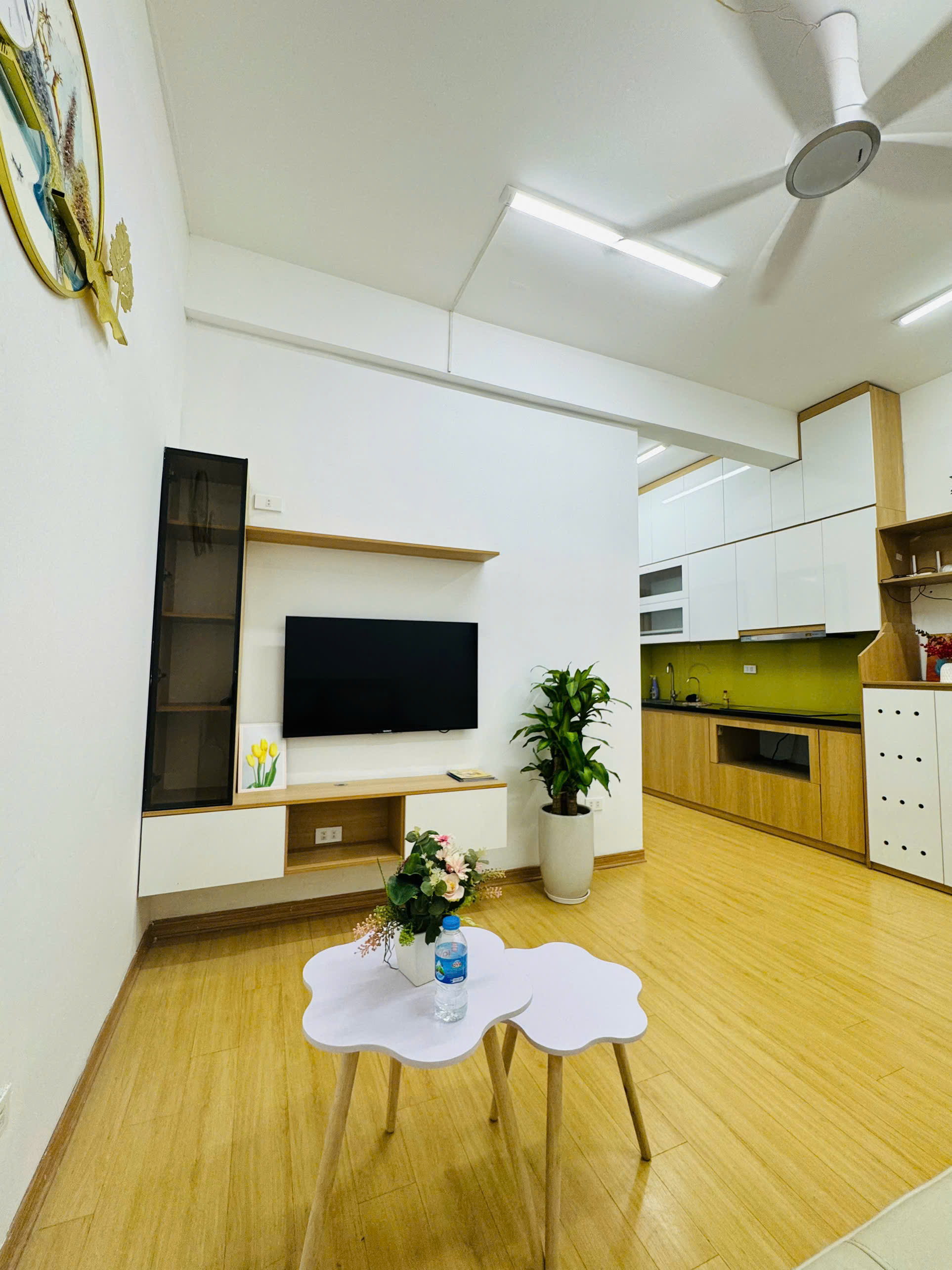 Căn hộ chung cư Kim Văn Kim Lũ, Nguyễn Xiển 56m2, 2 ngủ, sổ đỏ tầng 16 giá chỉ 3 tỷ nhỏ - Ảnh chính