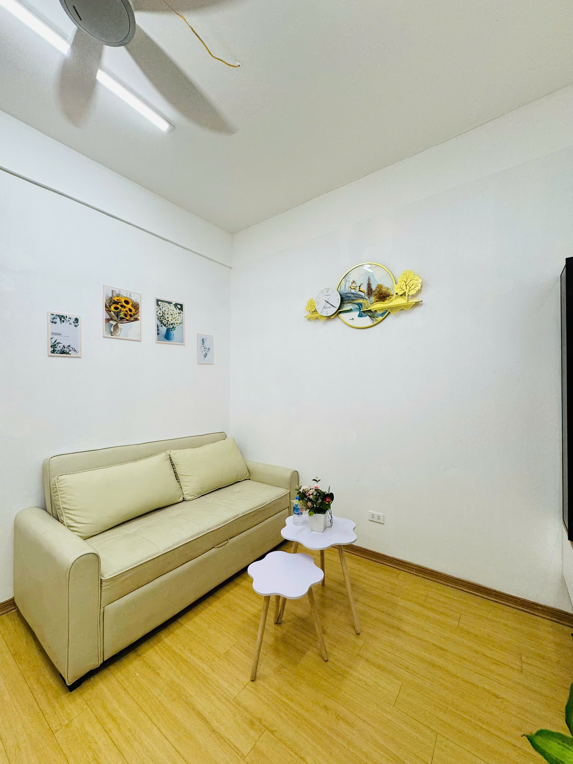 Căn hộ chung cư Kim Văn Kim Lũ, Nguyễn Xiển 56m2, 2 ngủ, sổ đỏ tầng 16 giá chỉ 3 tỷ nhỏ - Ảnh 1