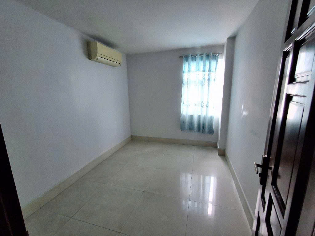 BÁN NHÀ QUẬN 7 - VỪA Ở VỪA CHO THUÊ 20tr/tháng - HẺM XE HƠI - NGANG 8M - LÔ GÓC - Ảnh 2