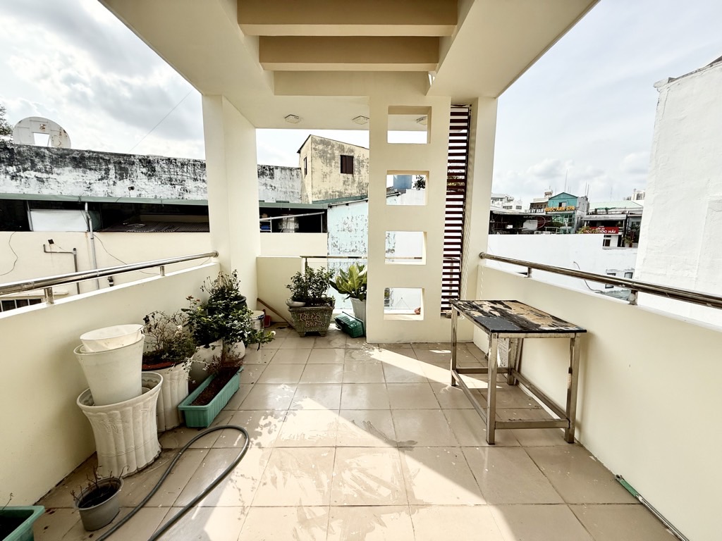 Bán nhà riêng HXH 6m thông Quận 10 - 50m2 - 4 tầng xây dựng mới chỉ hơn 10 tỷ - Ảnh 2