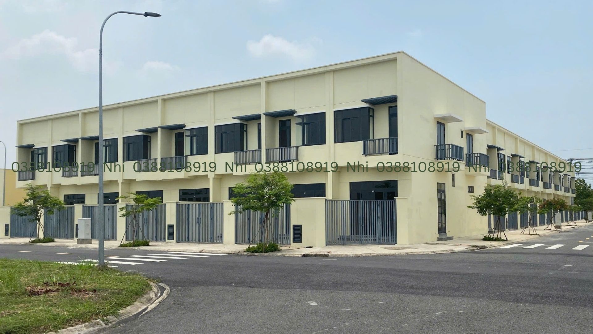 Nhà phố tại khu công nghiệp – lựa chọn thông minh cho nhà đầu tư F0 - Ảnh chính