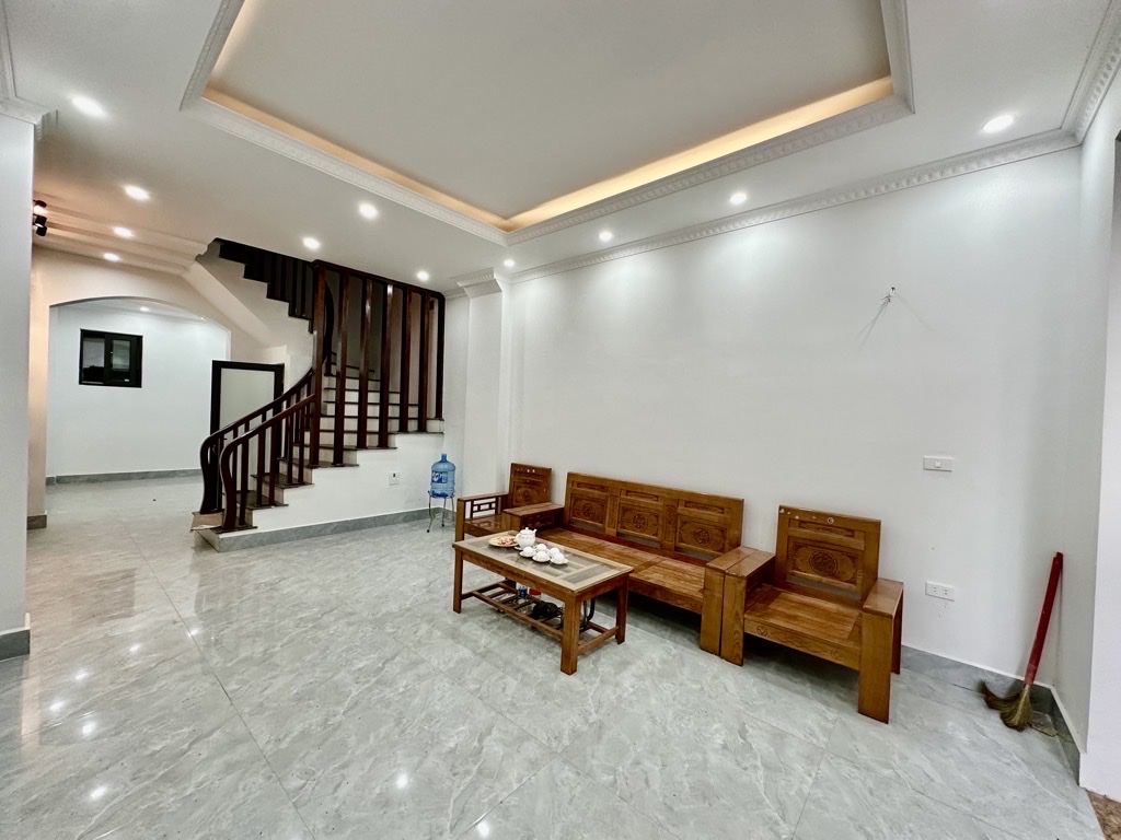 TRẦN THÁI TÔNG Ô TÔ QUA NHÀ NGÕ THÔNG KINH DOANH-42M 11 TỶ 600 - Ảnh 1
