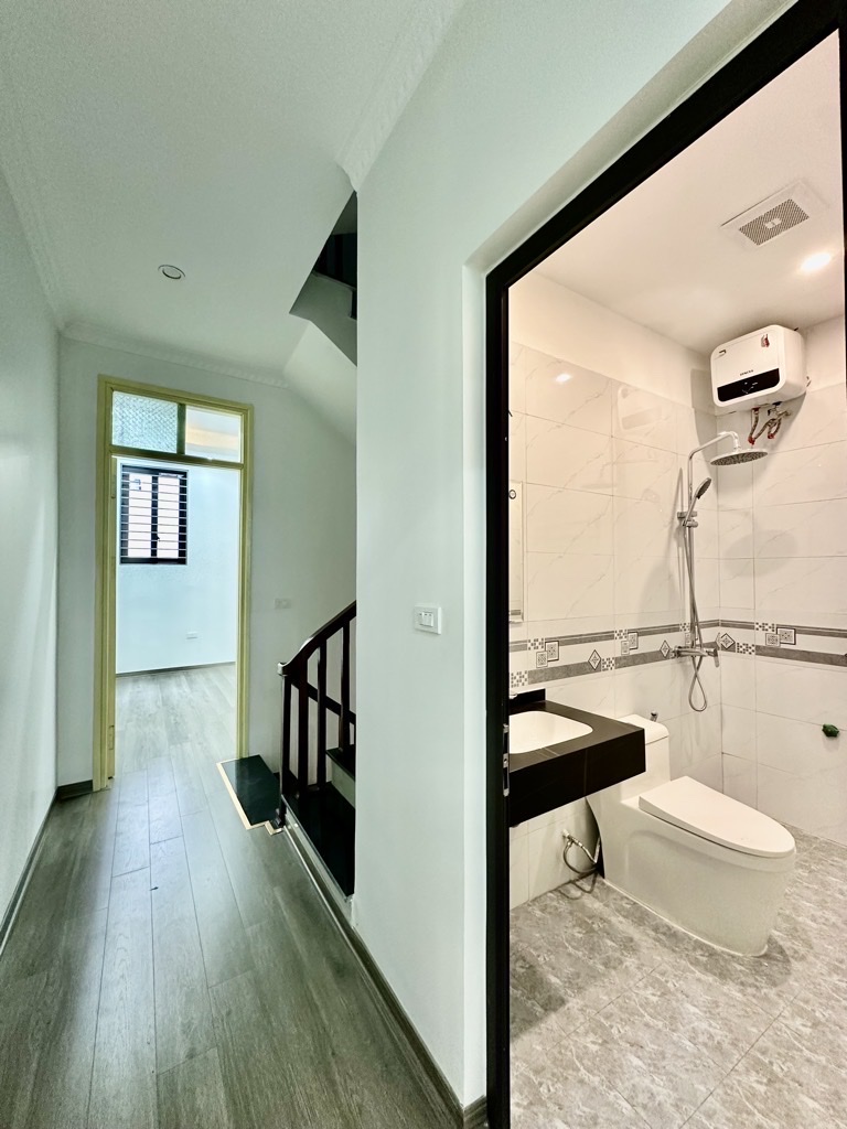 TRẦN THÁI TÔNG Ô TÔ QUA NHÀ NGÕ THÔNG KINH DOANH-42M 11 TỶ 600 - Ảnh 3