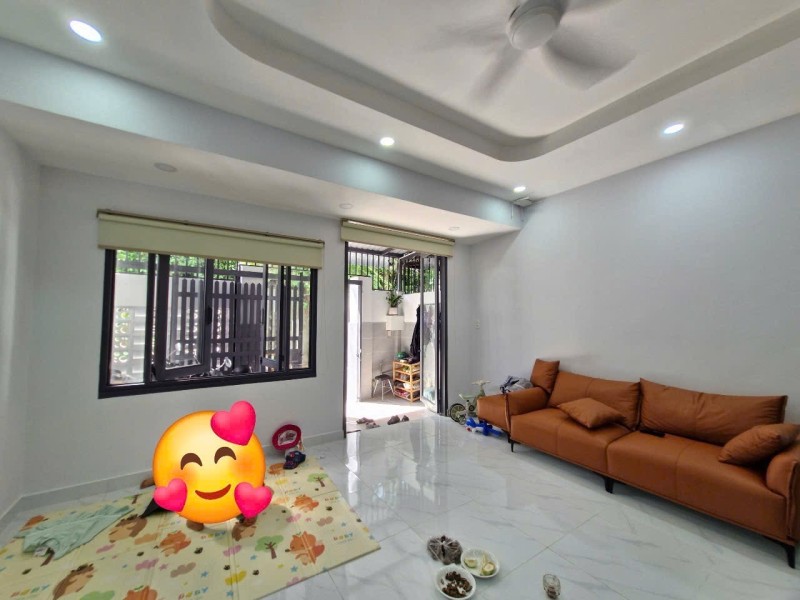 Bán nhà 3 tầng, 3PN , Phú Châu, Tam Bình, Thủ Đức. DT 54m2, SH, 7.2 tỷ. LH: 0933125879 - Ảnh chính
