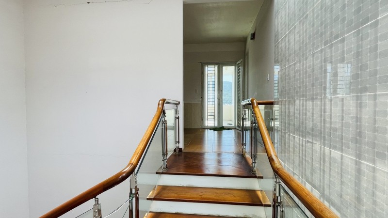 ♥ MT Đinh Công Trứ, đường 10.5m gần Biển Mân Thái, 95m2, 4 tầng, 11.x tỷ - Ảnh 2