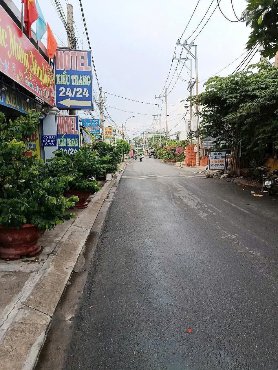 KHÁCH SẠN 17 PHÒNG + TRỤ ANTEN – THU NHẬP 87TR/THÁNG – SÁT MT LÊ VĂN KHƯƠNG GIÁ 11 TỶ - Ảnh chính
