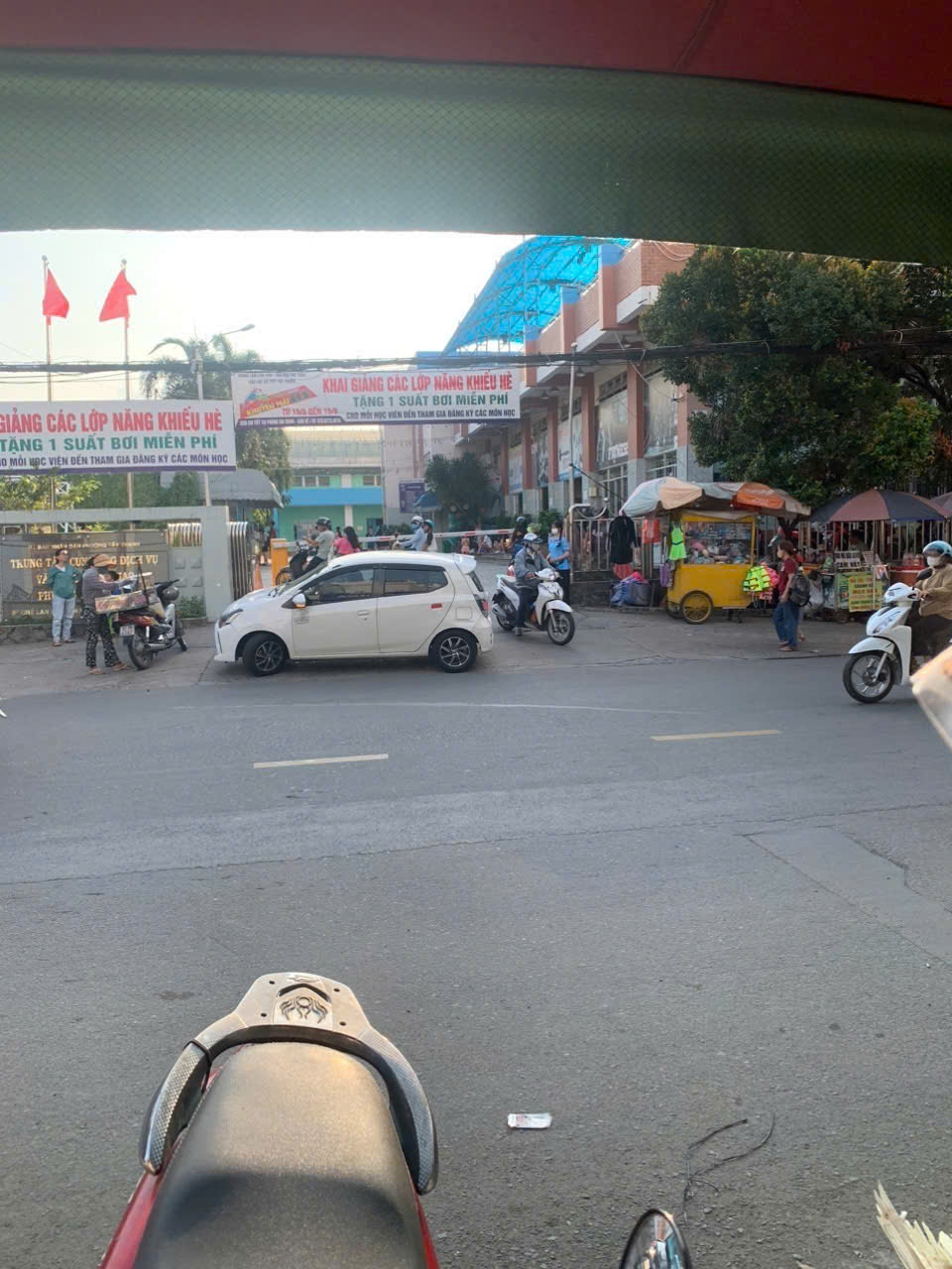 Siêu Phẩm mặt tiền Kinh Doanh Dương Đức Hiền Tân Phú 153m2 ngang 6,5m 2 Tầng 27 tỷ 4 - Ảnh chính