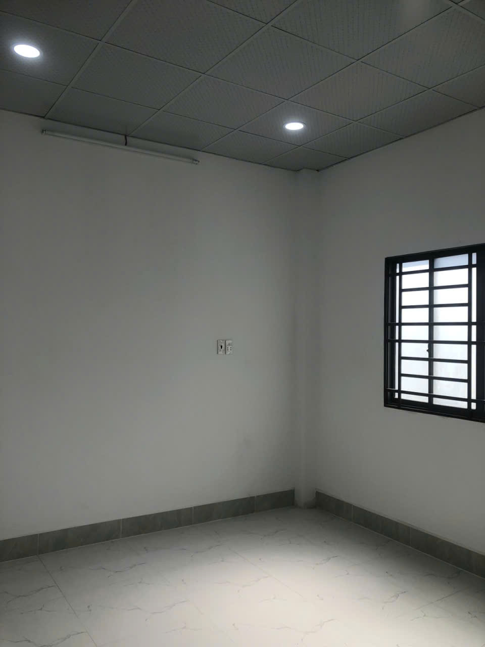 Bán Gấp nhà Bờ Bao Tân Thắng đi bộ ra AEON Tân Phú 63m2 ,2 Tầng 4 tỷ 990 - Ảnh 2