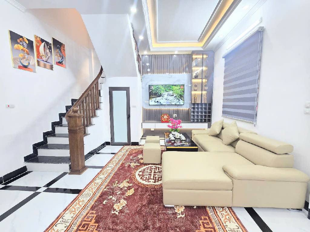 BÁN NHÀ SIÊU ĐẸP PHỐ KIM GIANG FULL ĐỒ KHÁCH MUA VỀ Ở NGAY 31M NHỈNH 6 TỶ - Ảnh chính