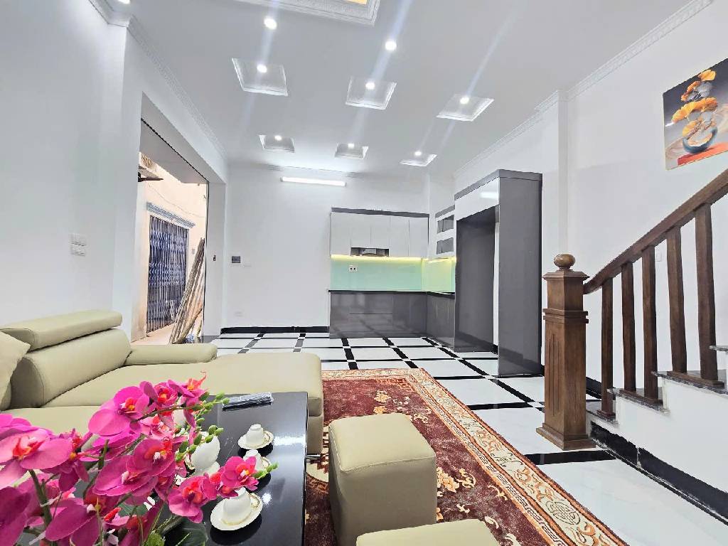 BÁN NHÀ SIÊU ĐẸP PHỐ KIM GIANG FULL ĐỒ KHÁCH MUA VỀ Ở NGAY 31M NHỈNH 6 TỶ - Ảnh 5