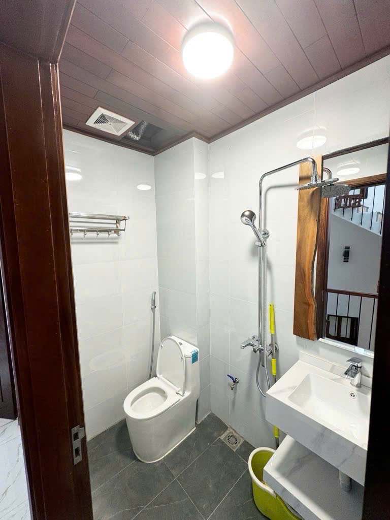 SỞ HỮU NGAY CĂN Nhà 4 Tầng Vị Trí Đẹp tại Khương Trung, Thanh Xuân, Hà Nội - Ảnh 4