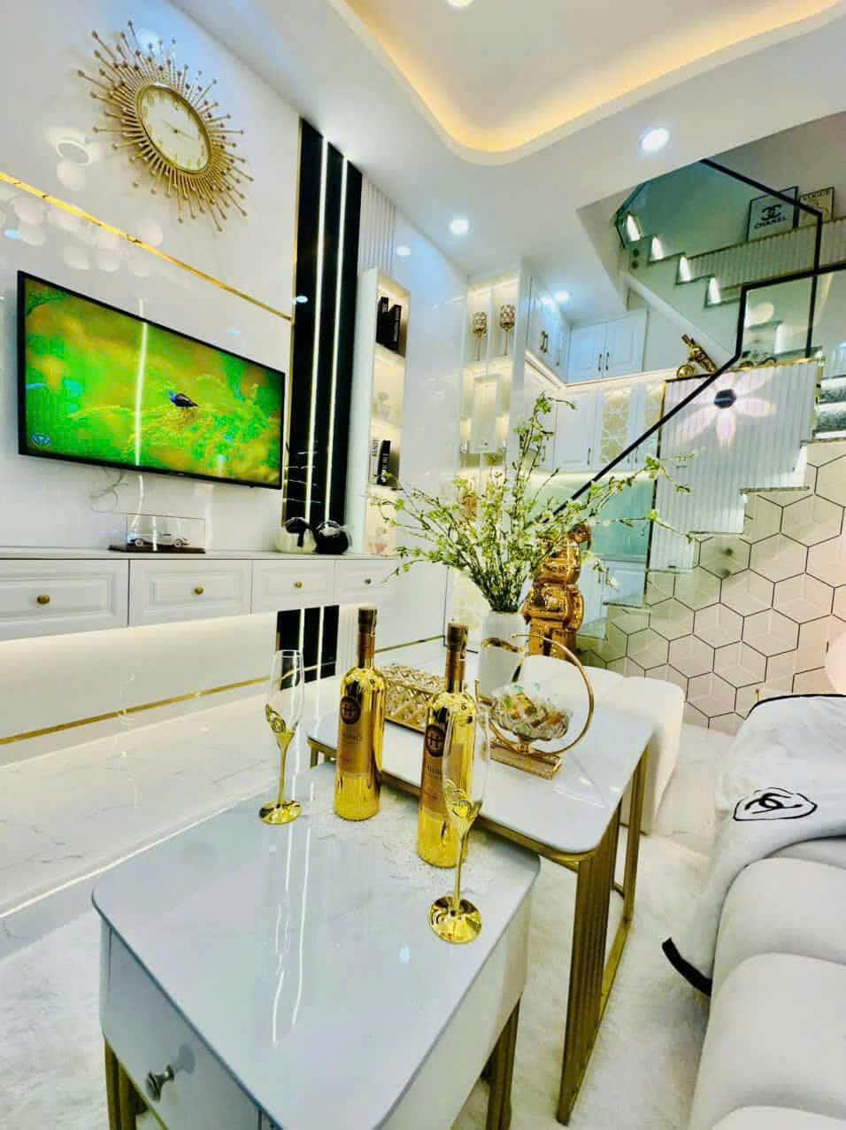 TINH HOA PHÂN KHÚC 8 T.Ỷ NHỈNH - TRUNG TÂM PHƯỜNG PHÚ THUẬN, QUẬN 7 - Ảnh chính