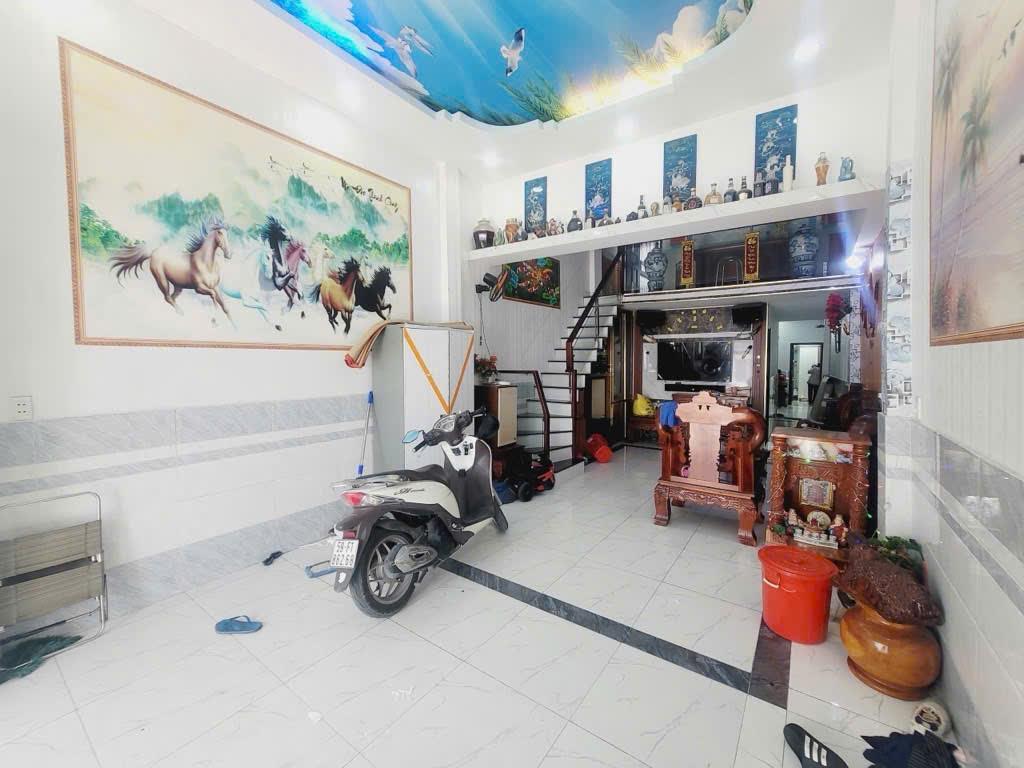 NGAY KHU CHẾ XUẤT TÂN THUẬN, PHƯỜNG TÂN THUẬN (MỚI) NHÀ 2 TẦNG 4PN- 90M2 - nhỉnh 6 tỷ - Ảnh 1