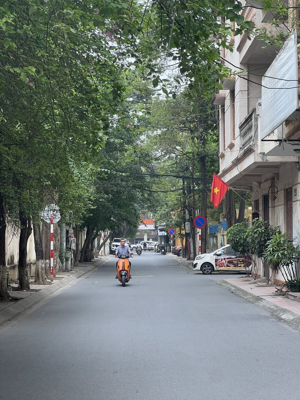Hiếm Có! Nhà Phân Lô Ngõ 13 Khuất Duy Tiến – 2 Mặt Thoáng Vị Trí Đẹp Nhất Khu - Ảnh 1