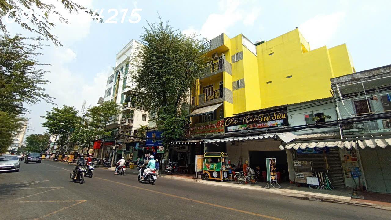 BÁN NHÀ MẶT TIỀN TRƯỜNG SƠN, Q.10 – 5 TẦNG – NỞ HẬU ĐẸP – GIÁ TỐT CHỈ 28 TỶ - Ảnh 1