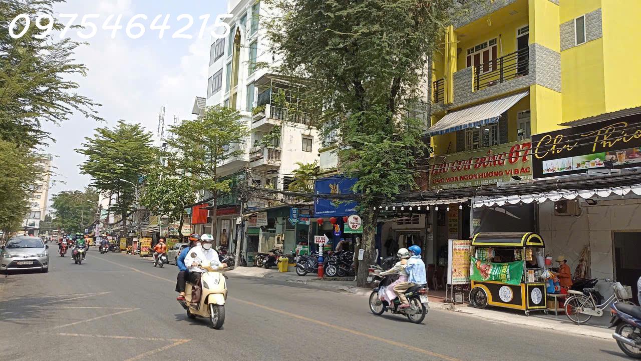 BÁN NHÀ MẶT TIỀN TRƯỜNG SƠN, Q.10 – 5 TẦNG – NỞ HẬU ĐẸP – GIÁ TỐT CHỈ 28 TỶ - Ảnh 2