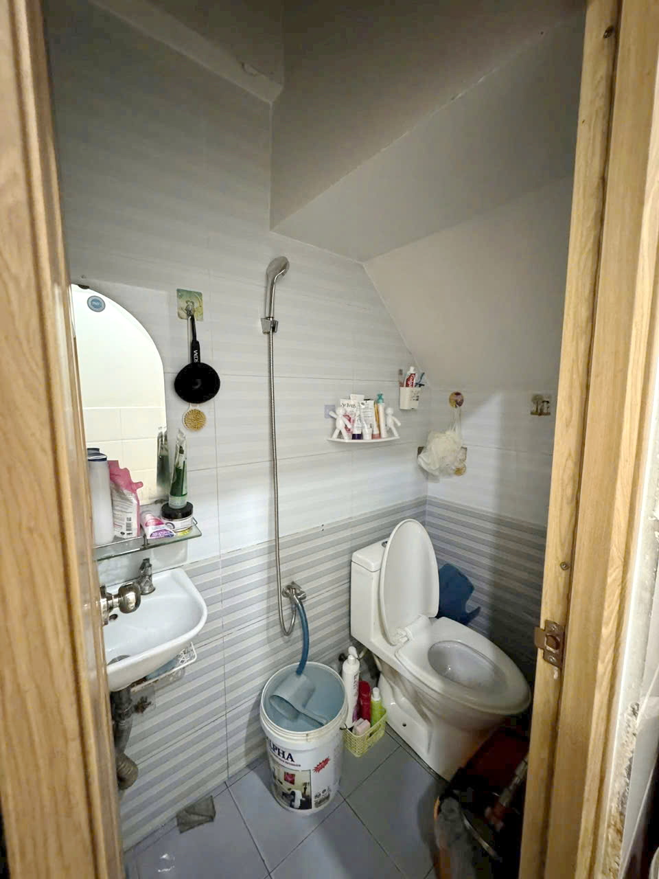 Nhà 2 lầu/ST hẻm thông gần đường Chánh Hưng P9Q8 - Ảnh 3