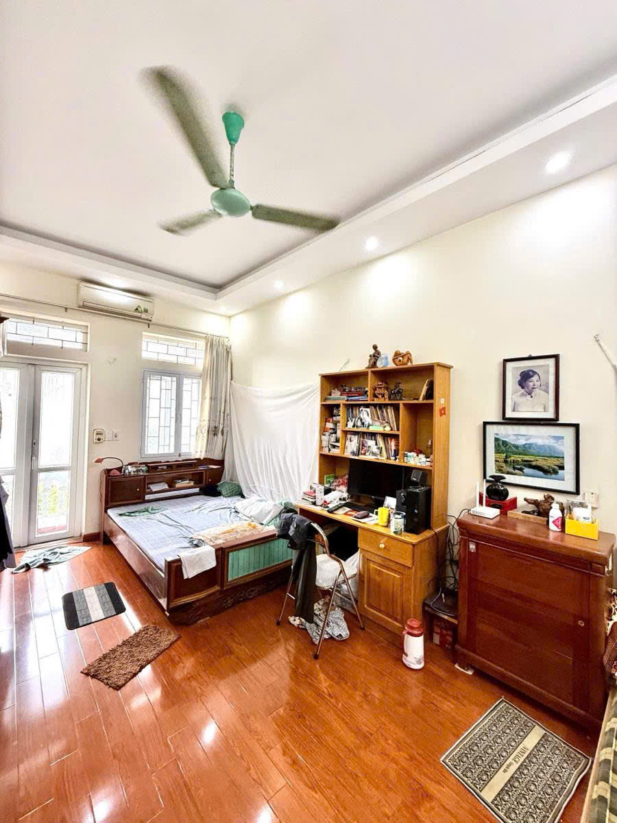 Bán nhà Đường Láng - Mặt ngõ kinh doanh - Sổ đỏ 45m 4 tầng kiên cố giá 10,3 tỷ - Ảnh 4