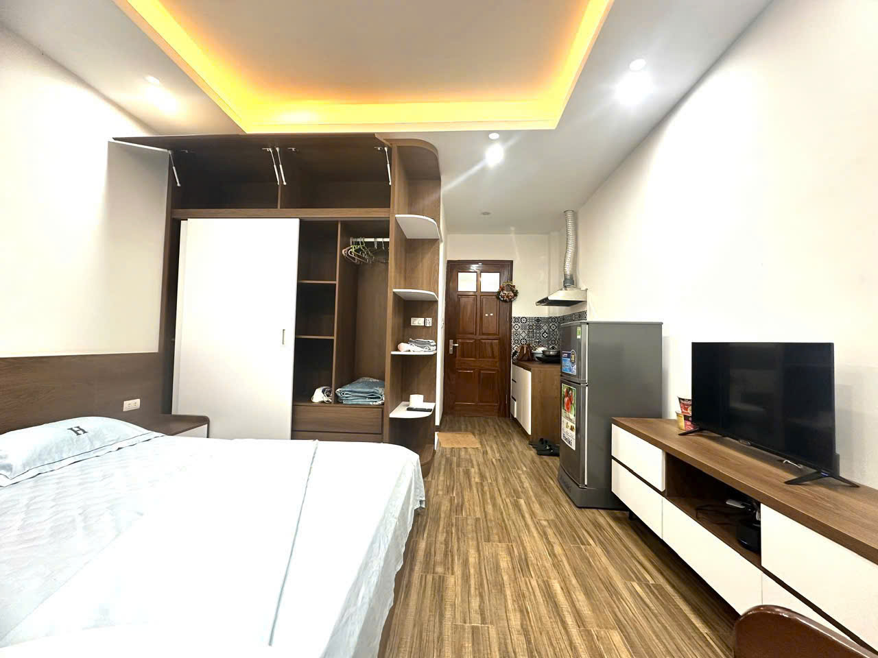 BÁN NHÀ GIÁP BÁT – Ô TÔ VÀO NHÀ – KINH DOANH DÒNG TIỀN ĐỈNH CAO – 6 TẦNG THANG MÁY – 2 THOÁNG TRƯỚC - Ảnh 1