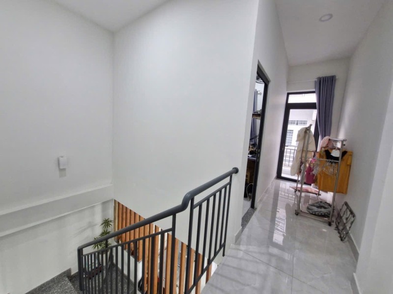 BÁN NHÀ PHƯỚC LONG B, TP, THỦ ĐỨC - GẤP - HẺM XE TẢI - 60M2 - GIÁ CHỈ 5.8 TỶ - Ảnh 2