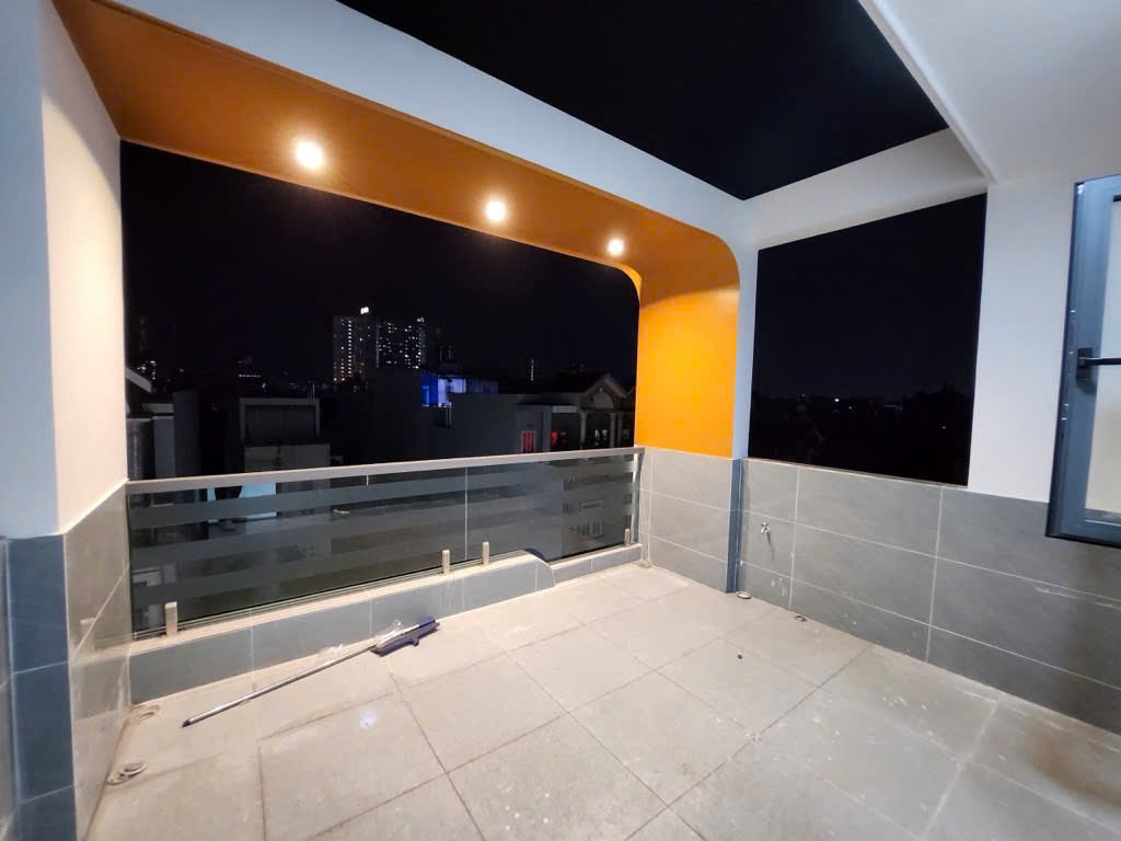 Bán nhà hẻm Chiến Lược, Bình Tân. 4x15m, 3 tầng, 4PN, Sổ Đỏ. Giá 7.9 tỷ. - Ảnh 4