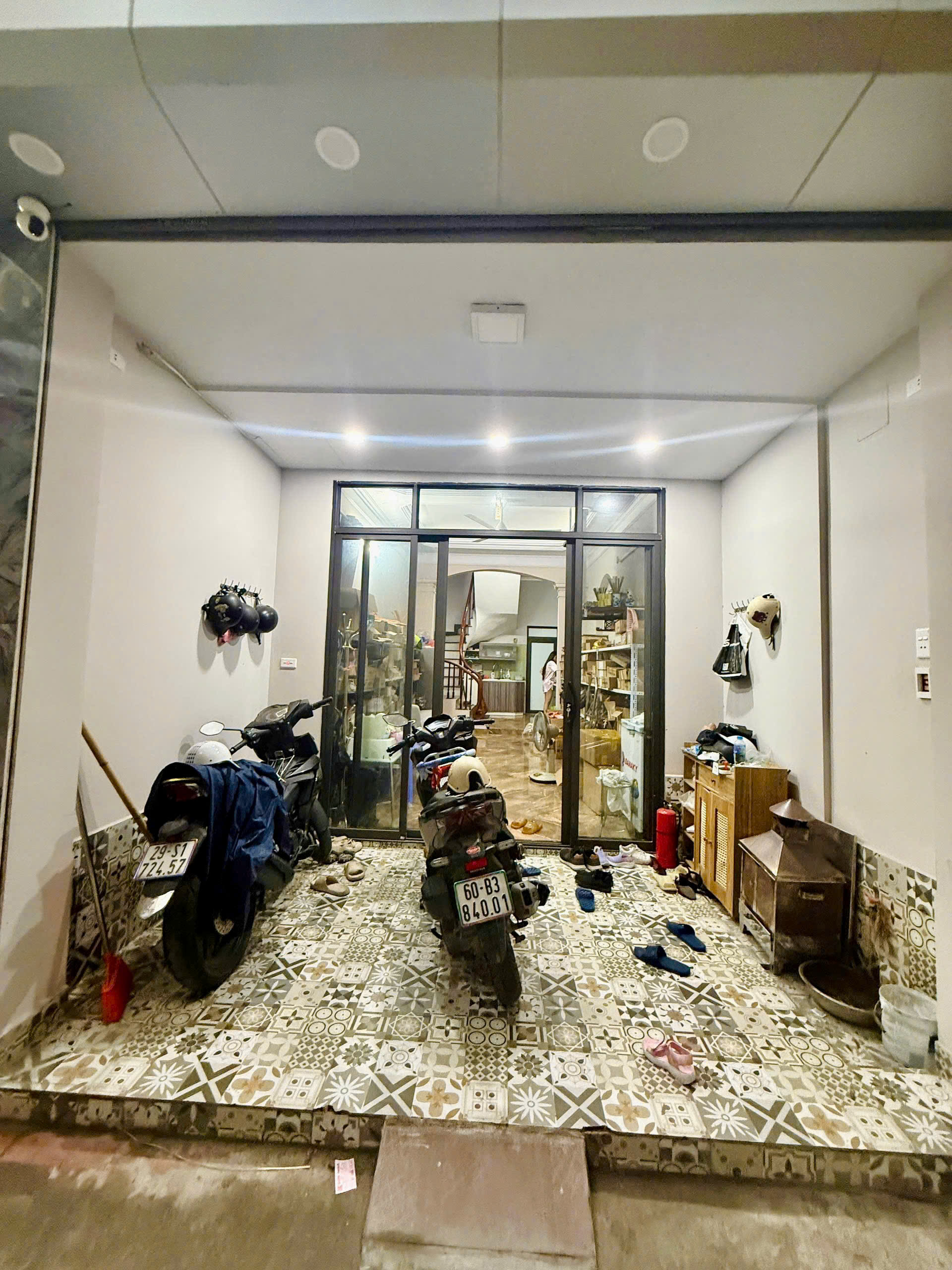CƠ HỘI HIẾM! Nhà Mạc Thị Bưởi – Lô góc – Ô tô vào – Nhà đẹp 5 tầng – Chỉ 10.5 tỷ  lh 0975124520 - Ảnh 3