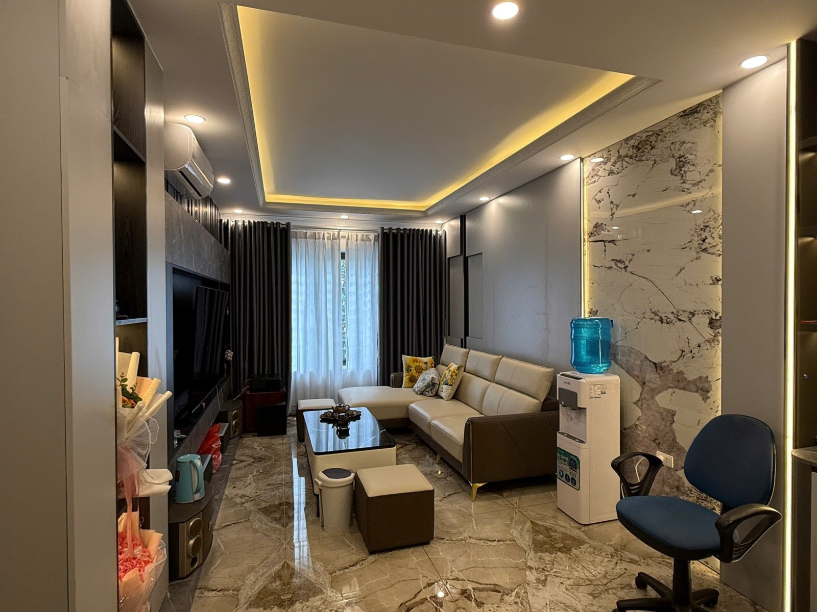 BÁN NHÀ GIANG BIÊN – 6 TẦNG ĐẸP – FULL NỘI THẤT – CÁCH Ô TÔ 10M - Ảnh chính