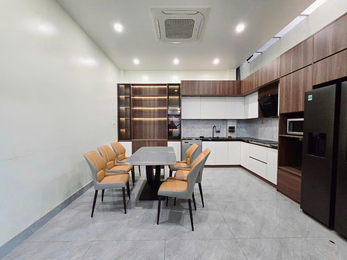 💥💥💥 CHỦ NHÀ GIẢM MẠNH 900 TRIỆU – GIÁ CHÀO MỚI CHỈ CÒN 15 TỶ<br>🏡 PHÂN LÔ HOÀNG QUỐC VIỆT – CẦU - Ảnh 1
