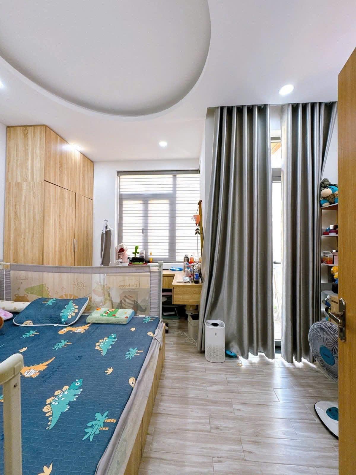 Bán nhà mặt tiền p2 Tân Bình, Mặt tiền Ngô Thị Thu Minh, (8,5*18) 2 lầu - Ảnh 2