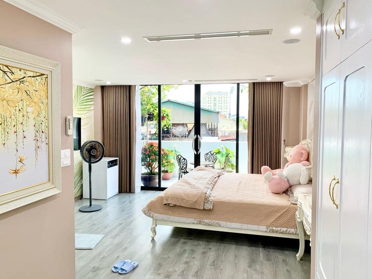 SIÊU HIẾM - Mặt Phố Phan Phù Tiên (Cát Linh) 52m, 7Tầng Thang máy, MT 4.9m 37.8 Tỷ - Ảnh 1