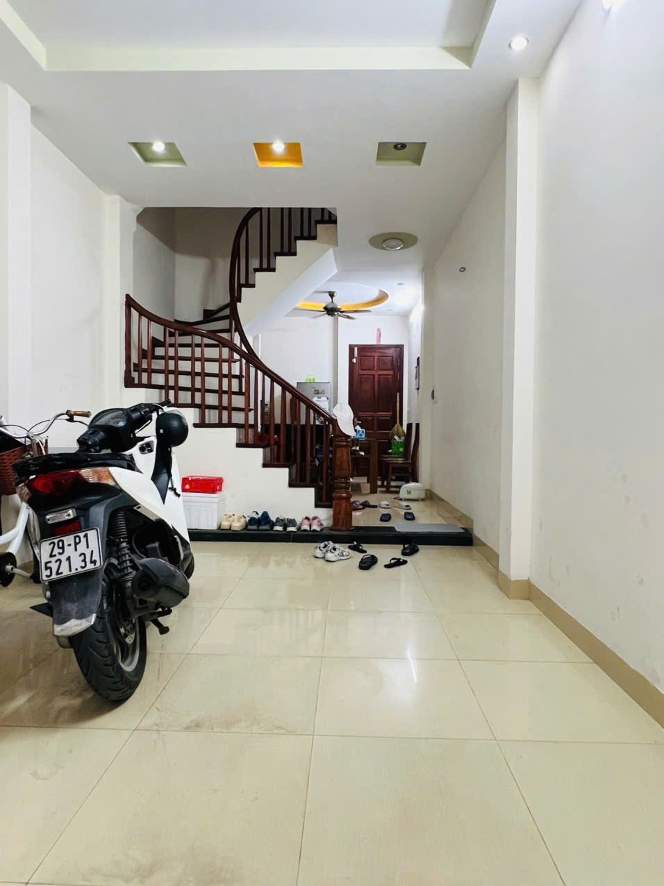 BÁN NHÀ PHÂN LÔ Ô TÔ KINH DOANH 2 THOÁNG TRƯỚC SAU HOÀNG QUỐC VIỆT CẦU GIẤY 14.5 TỶ - Ảnh chính
