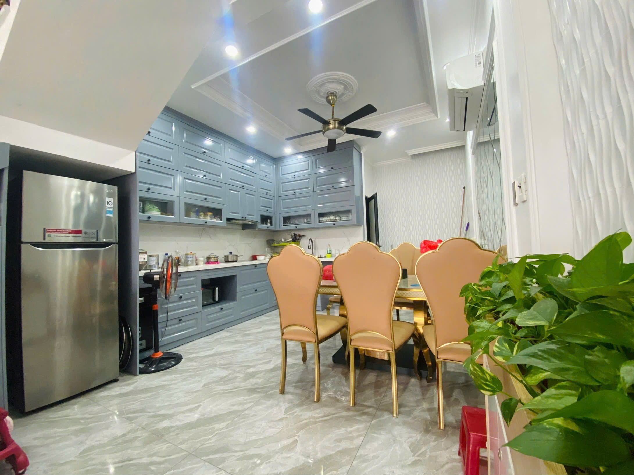 CHO THUÊ NHÀ 4 TẦNG FULL ĐỒ – KHU TÁI ĐỊNH CƯ HỒ SEN, GẦN VINMEC TP HẢI PHÒNG - VỊ TRÍ ĐẸP - Ảnh 1