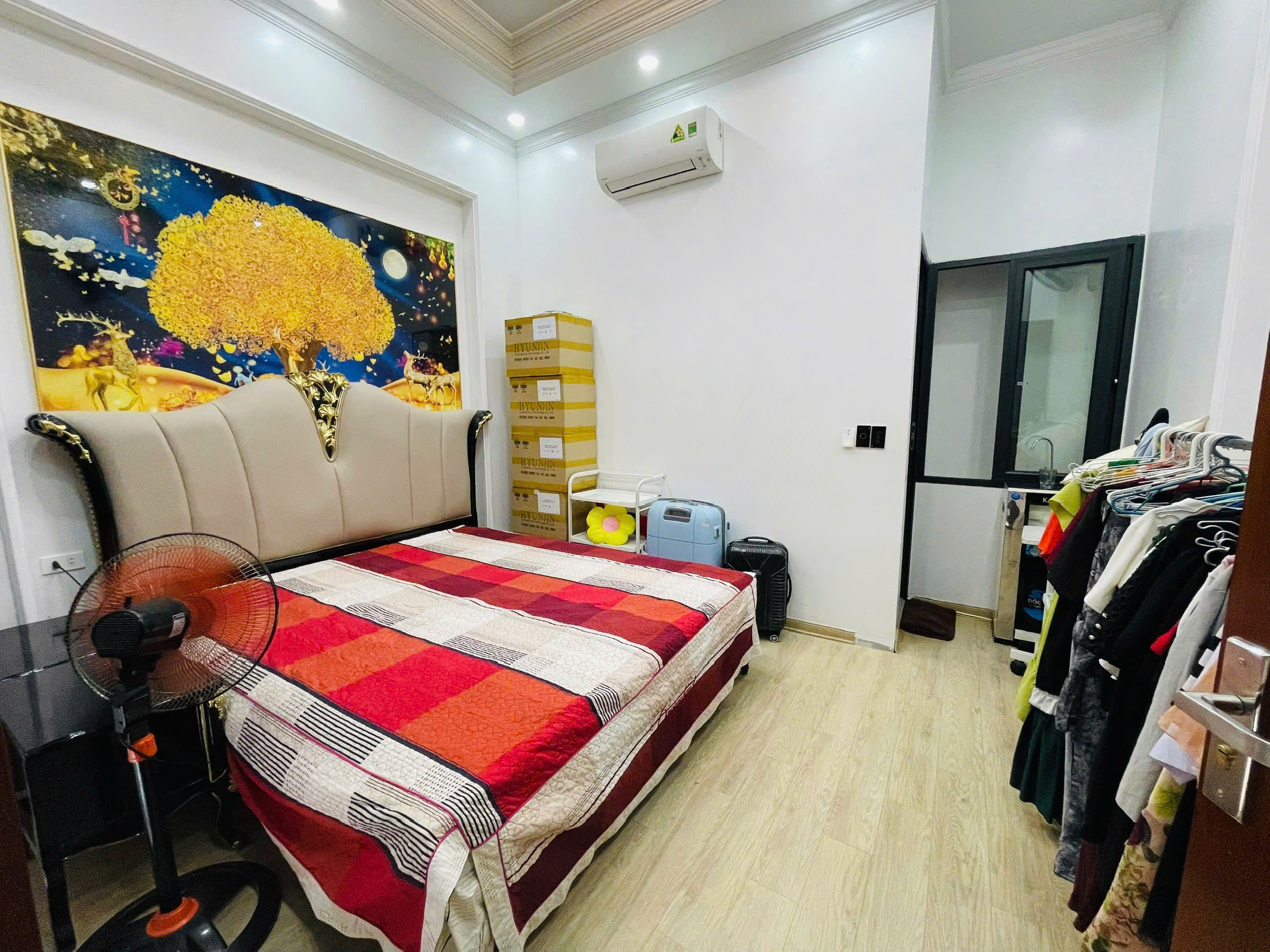 CHO THUÊ NHÀ 4 TẦNG FULL ĐỒ – KHU TÁI ĐỊNH CƯ HỒ SEN, GẦN VINMEC TP HẢI PHÒNG - VỊ TRÍ ĐẸP - Ảnh 2