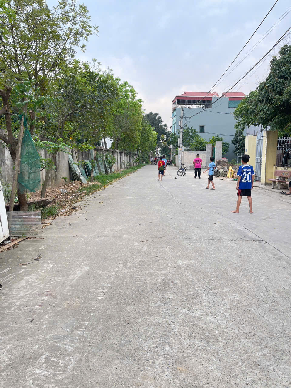 Bán đất thôn Gia Tân, Quang Minh, Mê Linh, HN. Lô góc, mặt tiền kinh doanh. DT 54m, giá 3,7 tỷ. - Ảnh 1