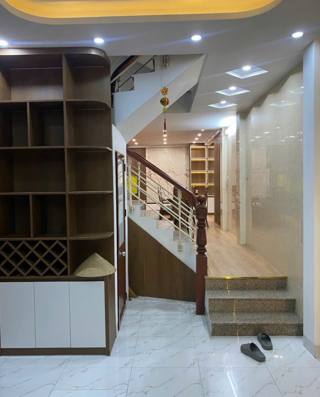 NHÀ ĐẸP TÚ MỠ, NGÕ THÔNG GẦN PHỐ - 51M2, 5T, 12.5 TỶ - Ảnh 2