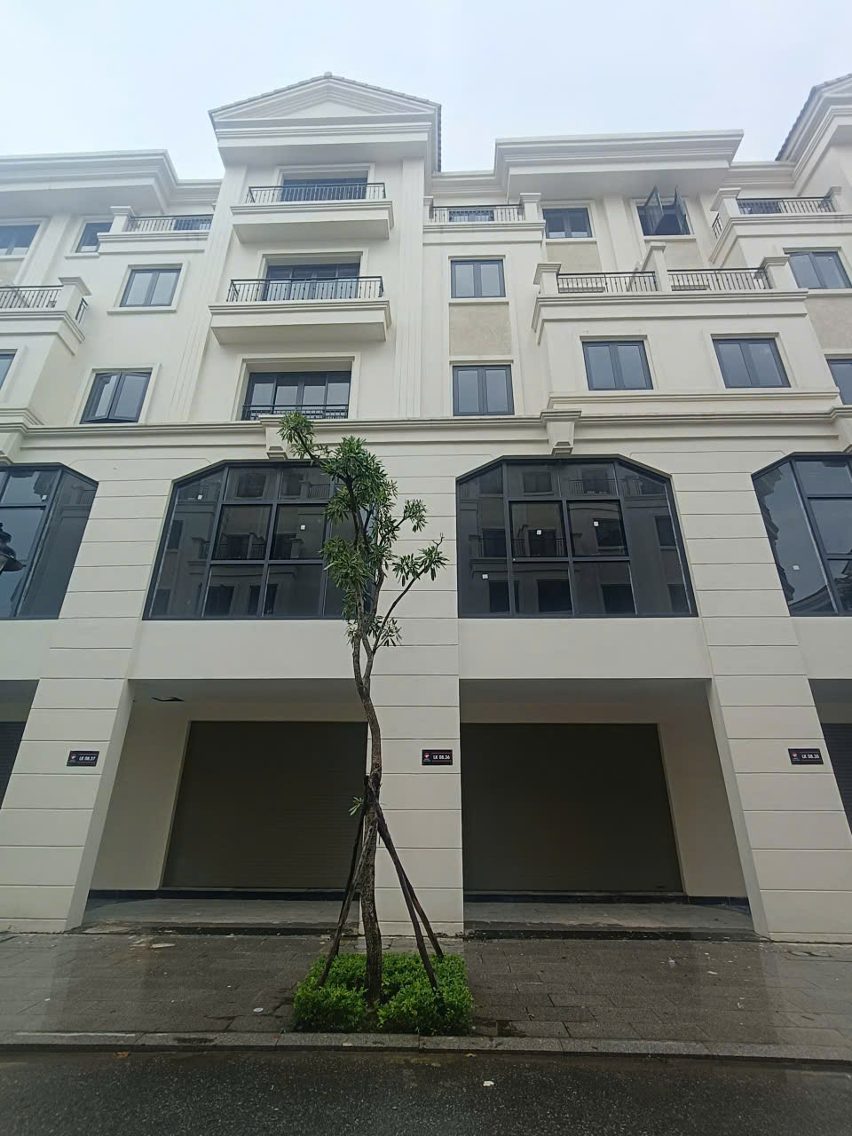 LK HINODE ROYAL PARK 100m2-5T, vỉa hè rộng, KD đỉnh, view đẹp, 18,5tỷ - Ảnh chính