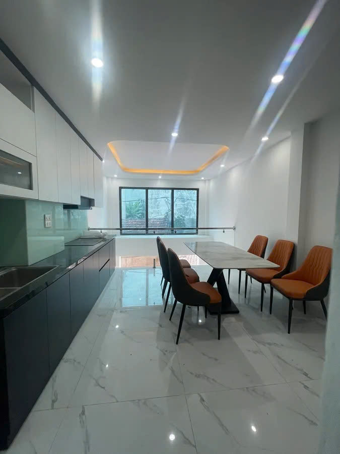 NHÀ ĐẸP Ô TÔ VÀO NHÀ  Phúc Lợi 37 m2 X 6 tầng mặt tiền 4m, 8.6 tỷ Long Biên. - Ảnh 1