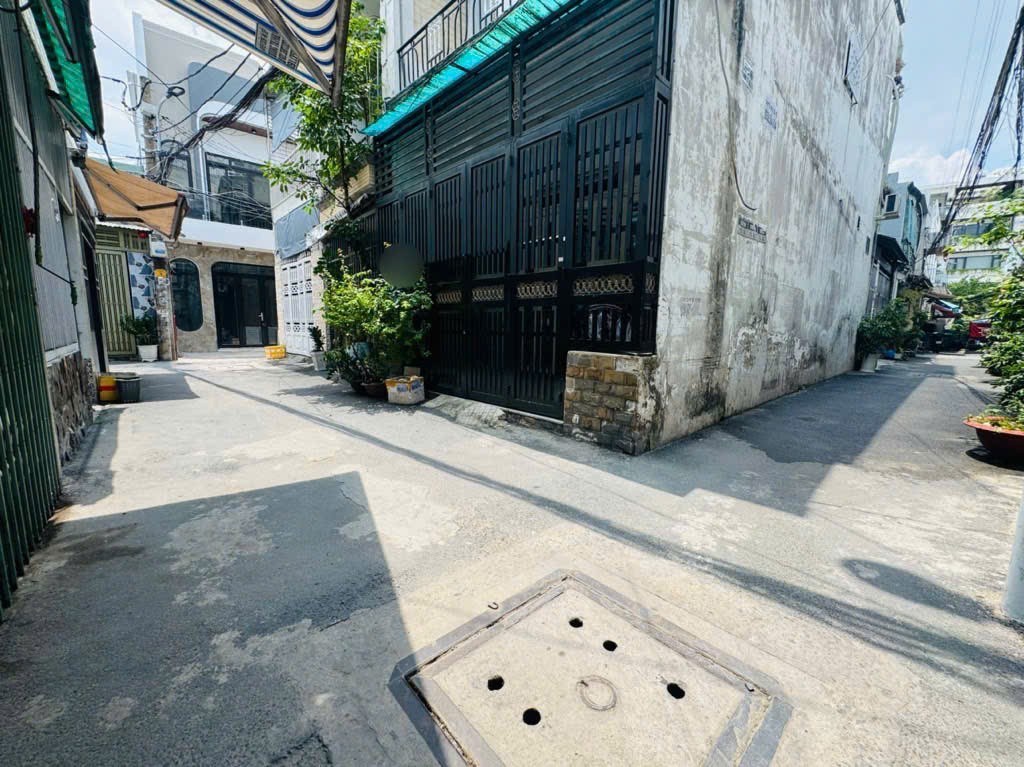 BÁN NHÀ PHẠM VĂN CHIÊU, P8, GÒ VẤP – 65M2 NỞ HẬU – TẶNG FULL NỘI THẤT – 5.X TỶ - Ảnh 1