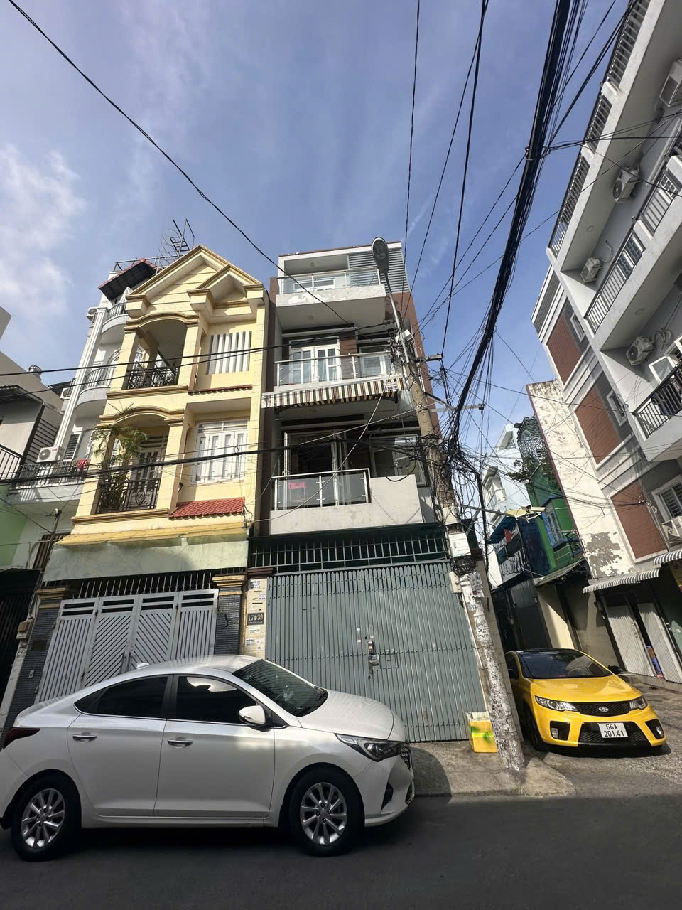 CHDV 8PN LỚN - CÓ BANCON - TRẦN BÁ GIAO THÔNG DƯƠNG QUẢNG HÀM - DOANH THU 40TR /TH - 5 TẦNG BTCT - - Ảnh chính