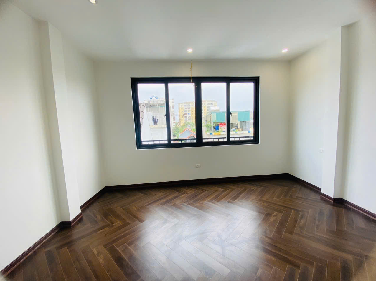 NHÀ MỚI PHÂN LÔ – NGÕ THÔNG Ô TÔ – MẶT TIỀN RỘNG – THIẾT KẾ HIỆN ĐẠI 🏡<br>📍 Ngô Gia Tự  22m² x 5T - Ảnh 1
