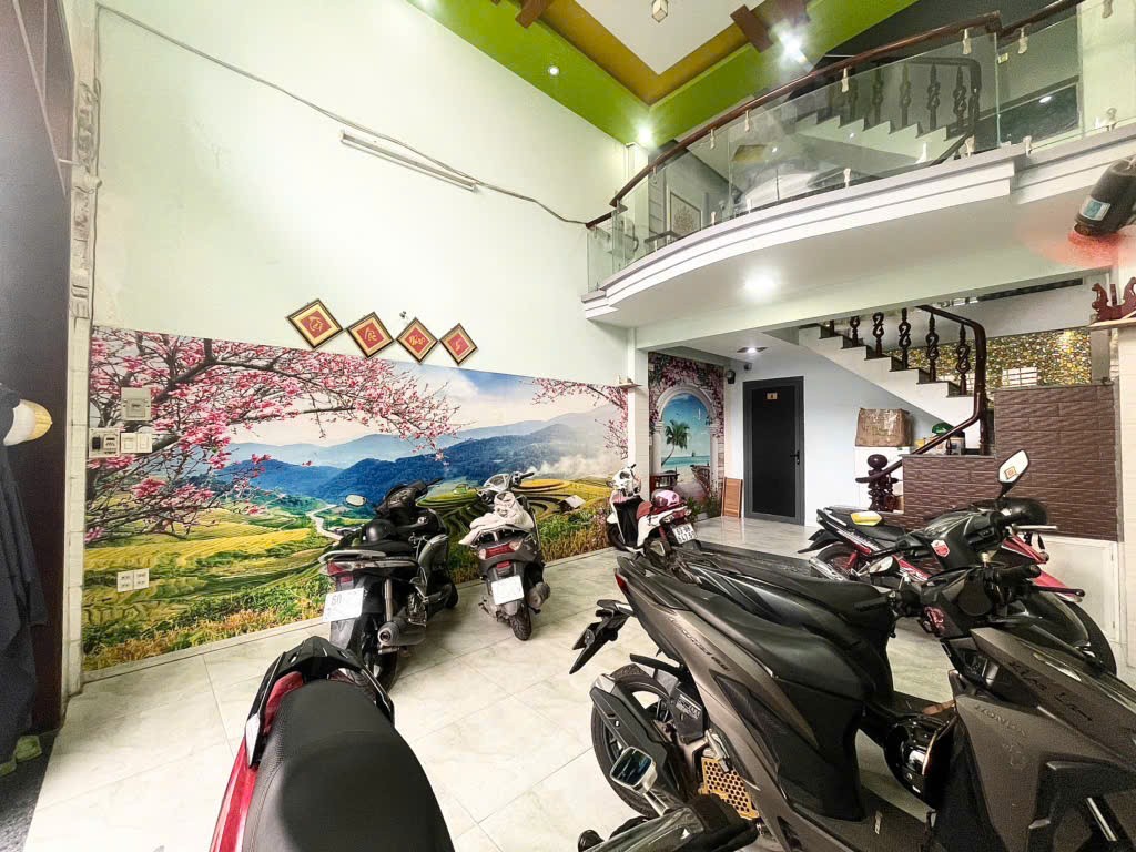 SIÊU PHẨM CHDV HẺM 7M LÊ VĂN THỌ P14 GV 64M² 4 TẦNG NGANG 4M 7PN SỔ VUÔNG NHỈNH 7 TỶ - Ảnh 3