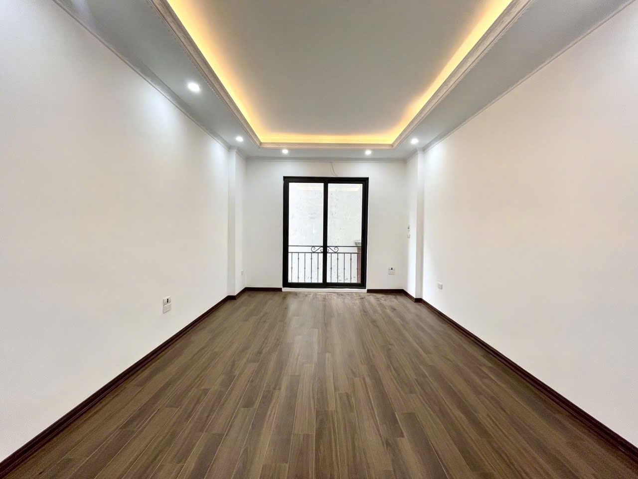 🏡 BÁN NHÀ MỚI LÔ GÓC – THIẾT KẾ HIỆN ĐẠI – Ô TÔ GẦN CỬA – CHỦ UY TÍN XÂY DỰNG 🏡<br>📍 Ngô Gia Tự - Ảnh chính