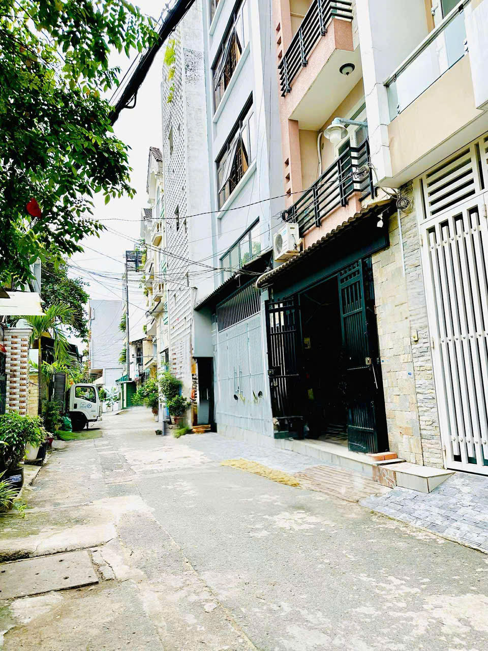 6 Tỷ nhỉnh: Nhà Quận 10 - ngay Bệnh Viện 115 - Xe hơi trong nhà 4 Tầng Ngang hơn 4m. VŨ 0933910039 - Ảnh chính