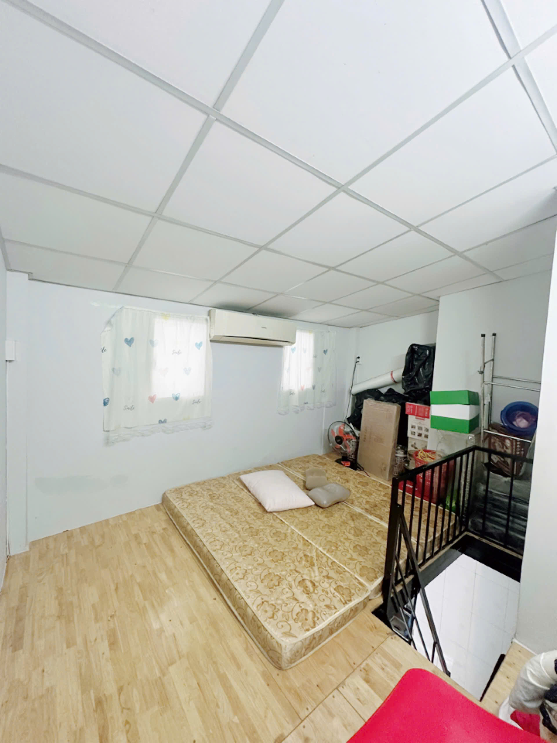 SÁT MẶT TIỀN TÔN ĐẢN Q4<br>DT  NGANG 4.2 X DT 26 M2 CÓ 1 TỶ - Ảnh 1