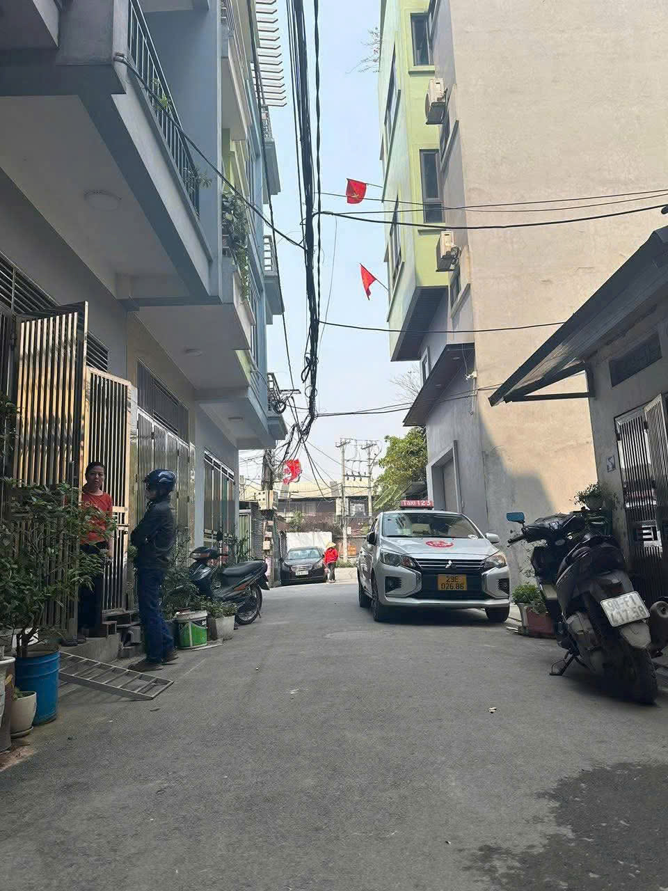 CHÍNH CHỦ BÁN NHÀ SẴN SỔ MẶT TIỀN 2 OTO TRÁNH TẠI HẢI BỐI-ĐÔNG ANH - Ảnh 1