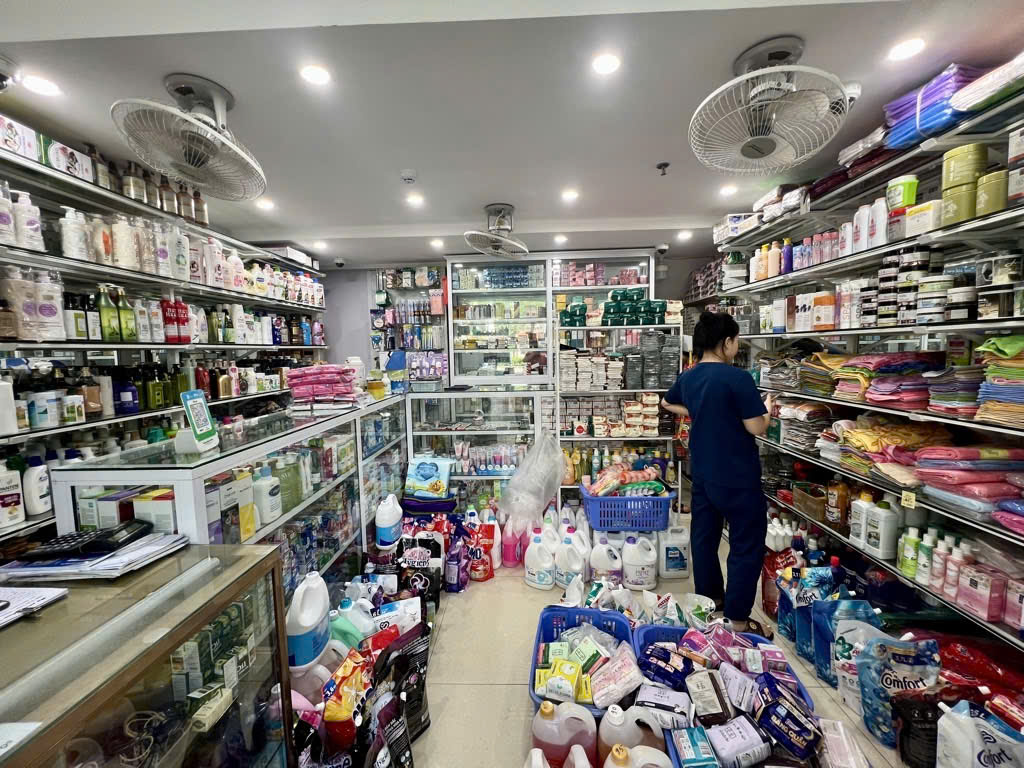 BÁN NHÀ MẶT PHỐ TÂY SƠN_ĐỐNG ĐA 40 M,8 TẦNG,THANG MÁY.VỈA HÈ 8M.CHÀO;28,5 TỶ - Ảnh 2