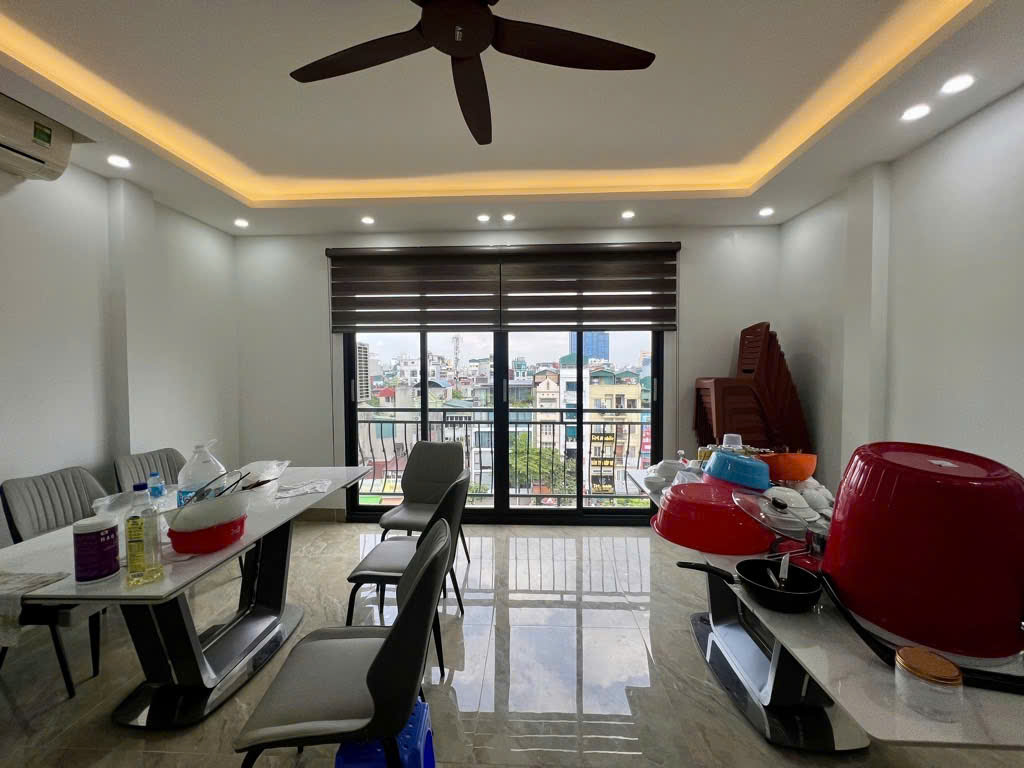 BÁN NHÀ MẶT PHỐ TÂY SƠN_ĐỐNG ĐA 40 M,8 TẦNG,THANG MÁY.VỈA HÈ 8M.CHÀO;28,5 TỶ - Ảnh 1