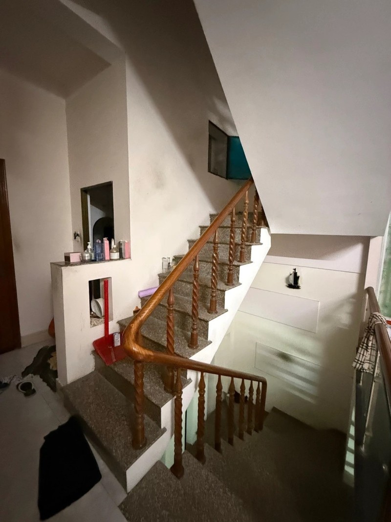 ♥ Nhà Kiệt 5m Ông Ích Khiêm gần Chợ Cồn, 60m2, 4 tầng cứng, 5PN, 6.x tỷ - Ảnh 1