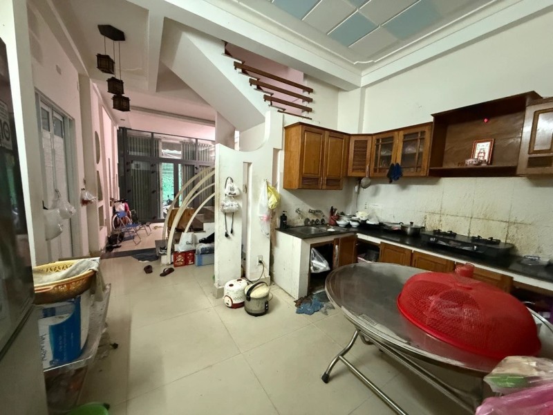 ♥ Nhà Kiệt 5m Ông Ích Khiêm gần Chợ Cồn, 60m2, 4 tầng cứng, 5PN, 6.x tỷ - Ảnh 4