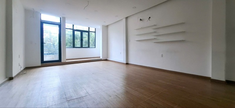 ♣ MT Nguyễn Tri Phương, 2 mặt thoáng, gần Cổng Sân Bay, 160m2, 2 tầng thông sàn, 15.x tỷ - Ảnh 3
